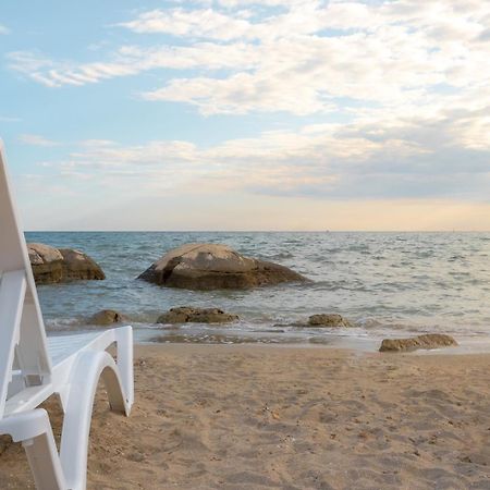 Apartments Zambratija With Sea View المظهر الخارجي الصورة