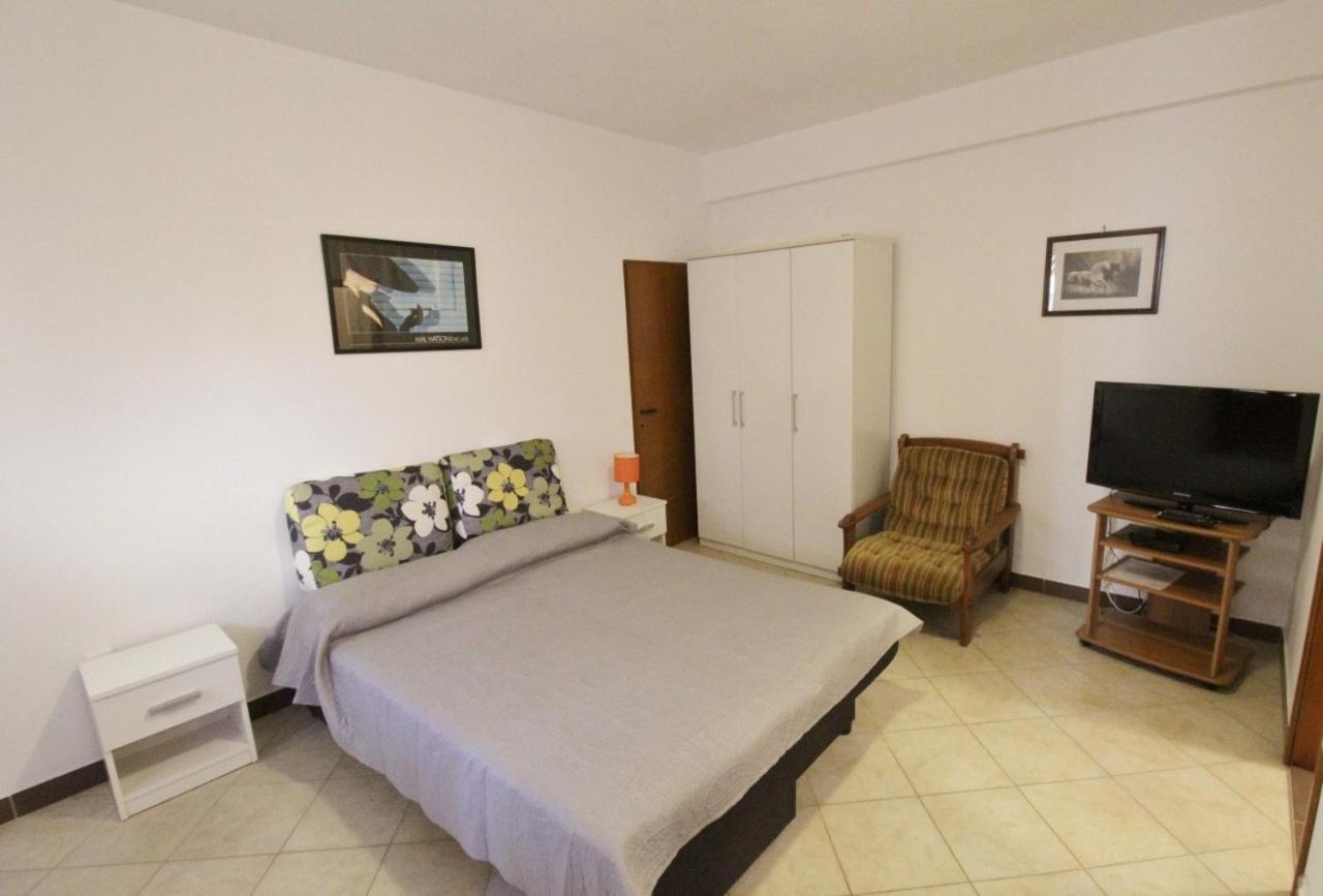 Apartments Zambratija With Sea View المظهر الخارجي الصورة